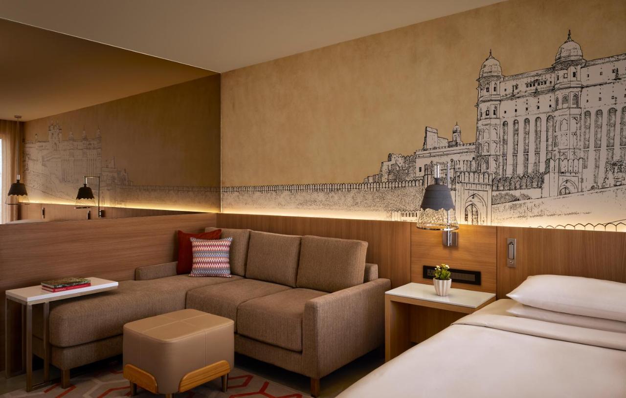 Hyatt Place Jaipur Malviya Nagar Bagian luar foto Deluxe Room